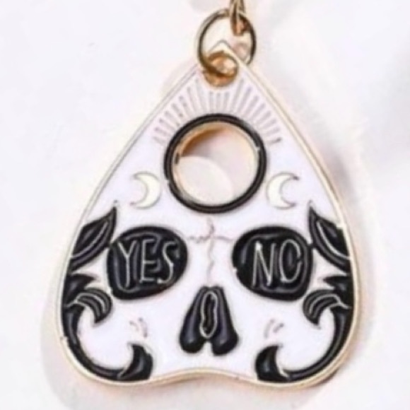 Alchemy Gothic Appendere mobile Viking